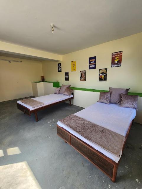 Safarnama Retreat Homestay - All Rooms With Mountain View Калпа Екстериор снимка