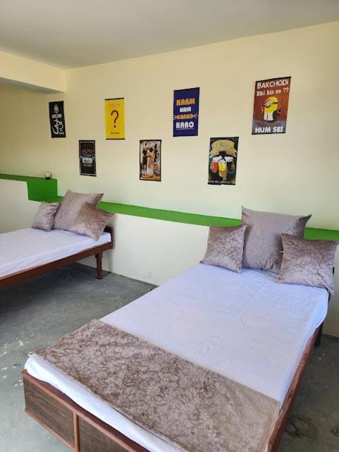 Safarnama Retreat Homestay - All Rooms With Mountain View Калпа Екстериор снимка