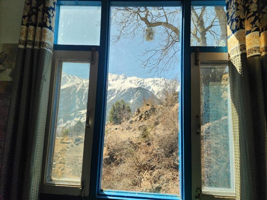 Safarnama Retreat Homestay - All Rooms With Mountain View Калпа Екстериор снимка