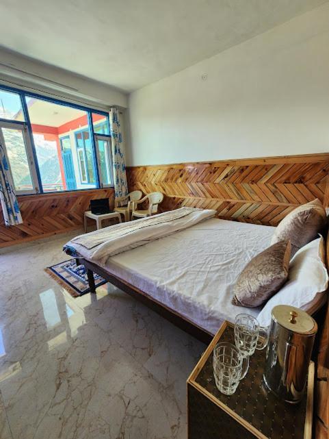 Safarnama Retreat Homestay - All Rooms With Mountain View Калпа Екстериор снимка