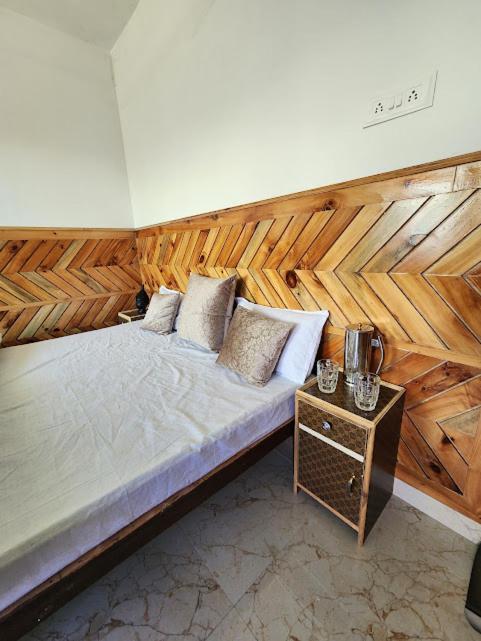 Safarnama Retreat Homestay - All Rooms With Mountain View Калпа Екстериор снимка
